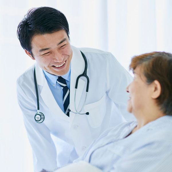 Doctor and patient talking.