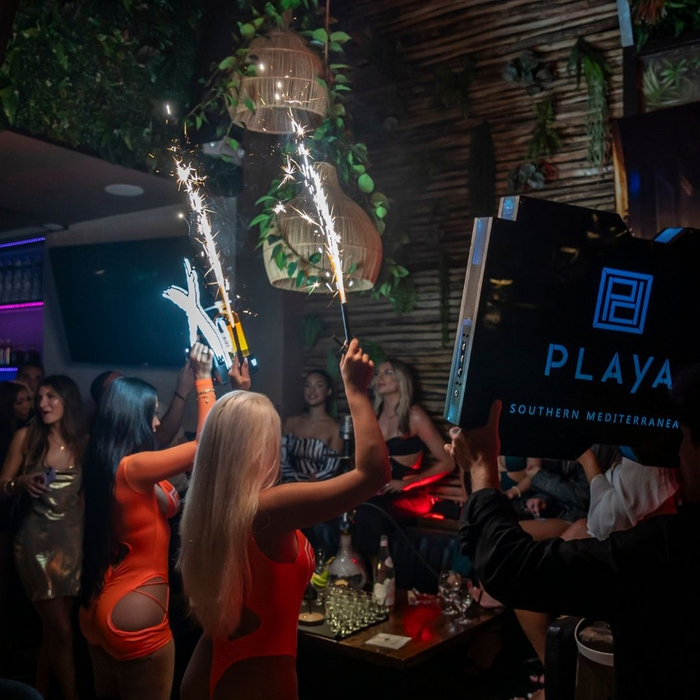 What Makes Play a Must-Visit Restaurant in South Beach - Image 4.jpg