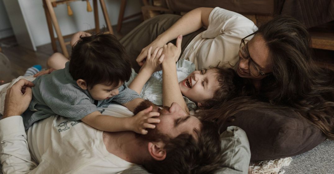 How Families Can Save Money Renting an Apartment hero.jpg