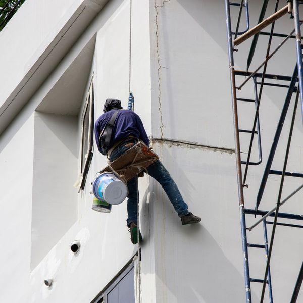 Four Benefits of Our Exterior House Painting Services - Image 2.jpg