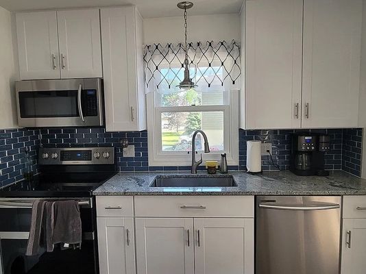 aps-residential-services-kitchen-gallery-22-1920w.jpeg