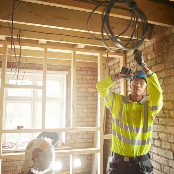 image of residential electrician