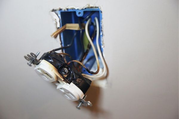 damaged outlet