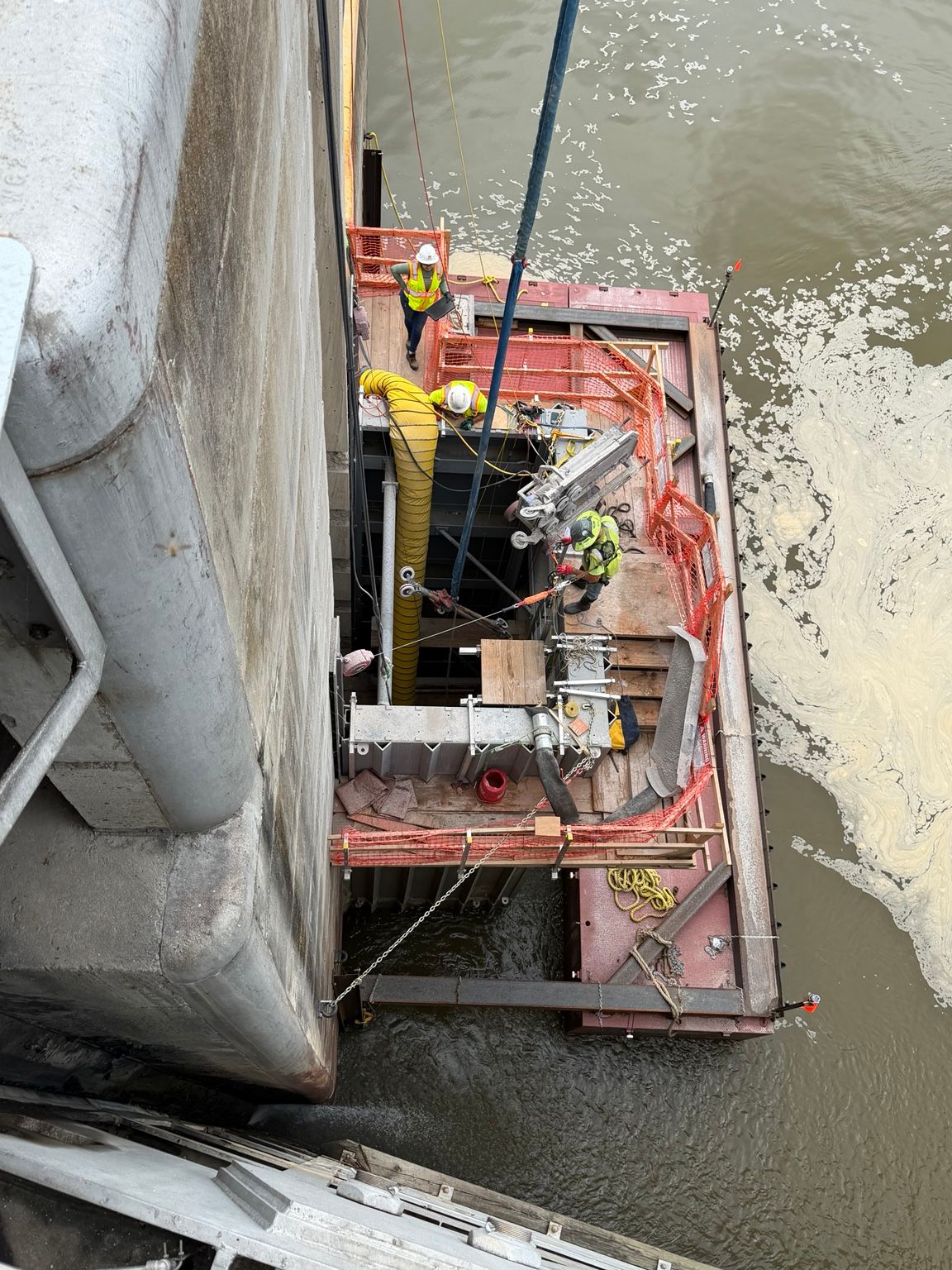 Supervision of rigging, access, barricades, equipment, and crew activity during high-risk operations. Active Work-Area Monitoring