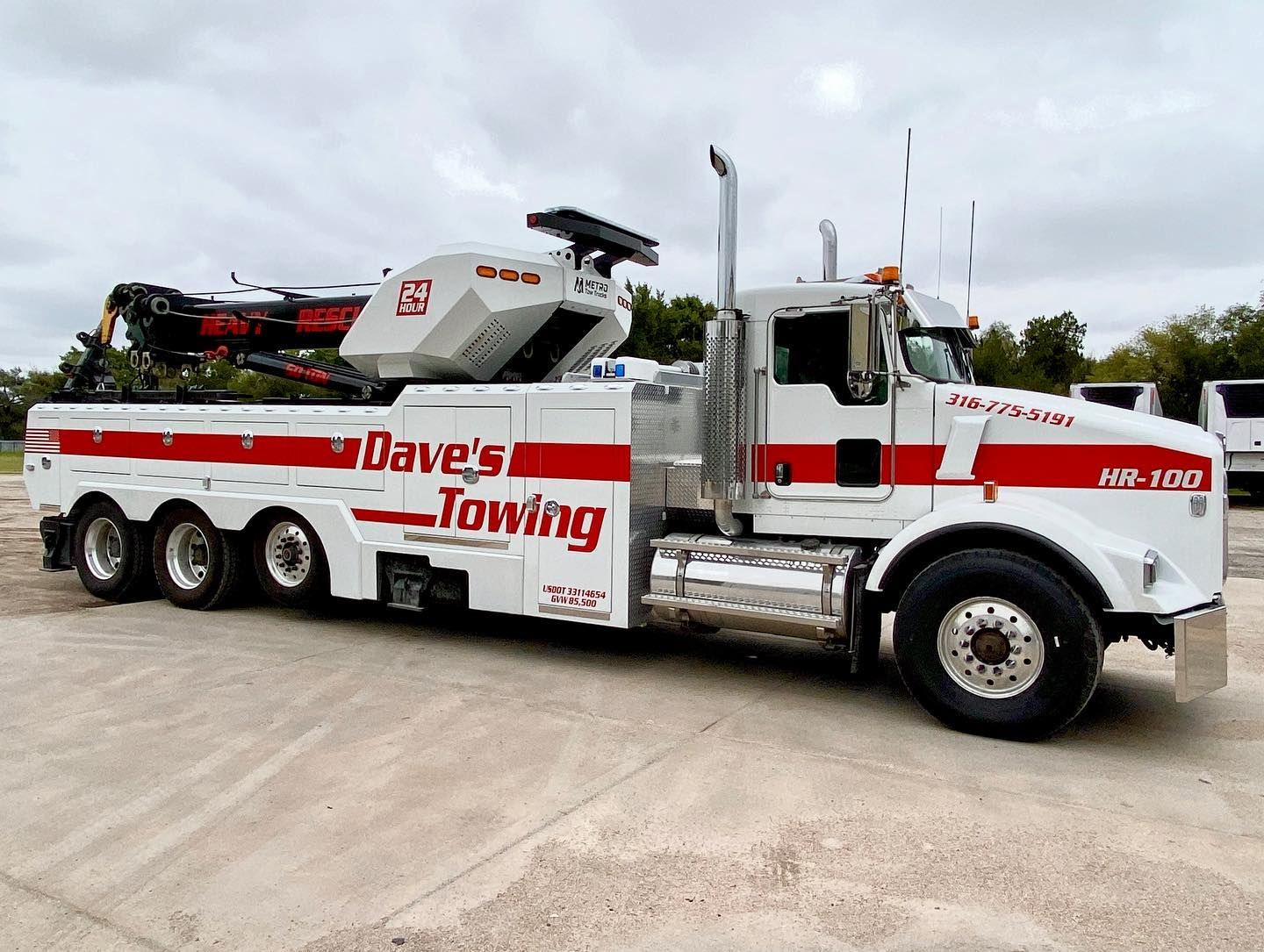 Daves Towing rotator 1.jpg