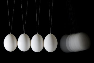 a pendulum egg swing