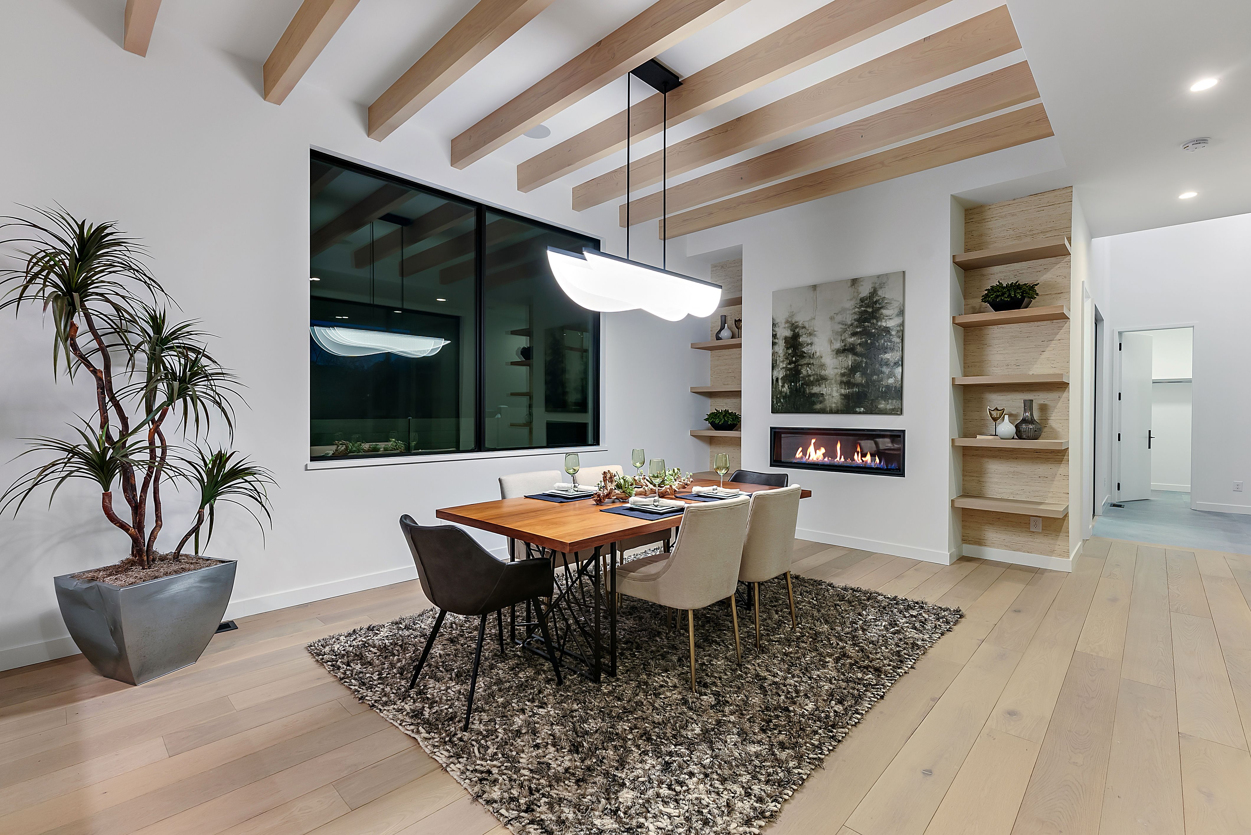 Luxury Modern Home - Dining Room