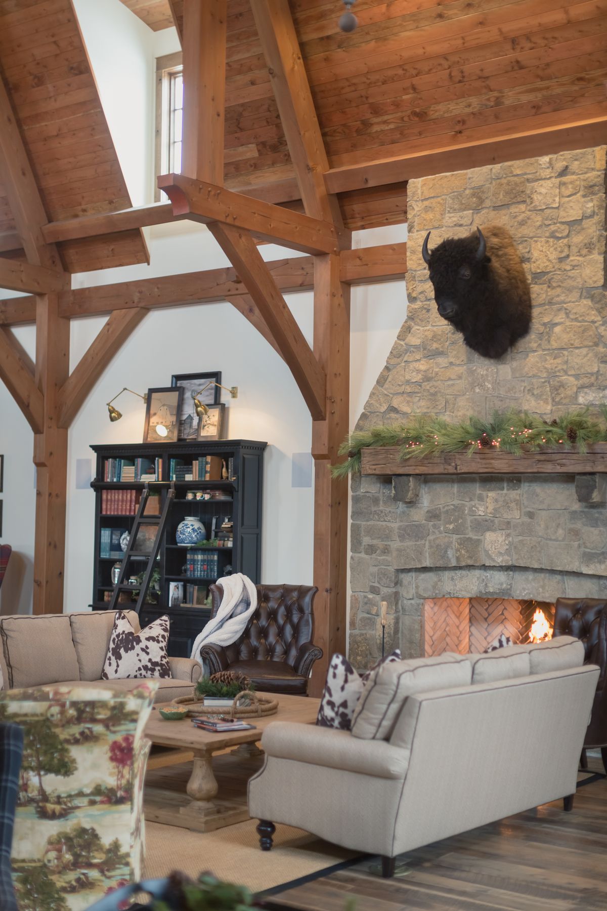 Luxury Party Barn - Fireplace