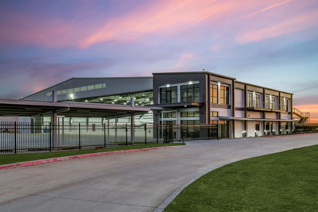 COMMERCIAL CONSTRUCTION