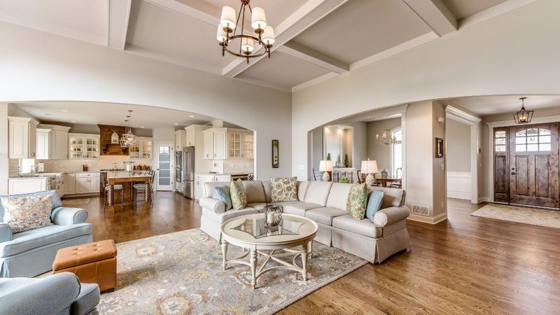 Beautiful home, open floorplan