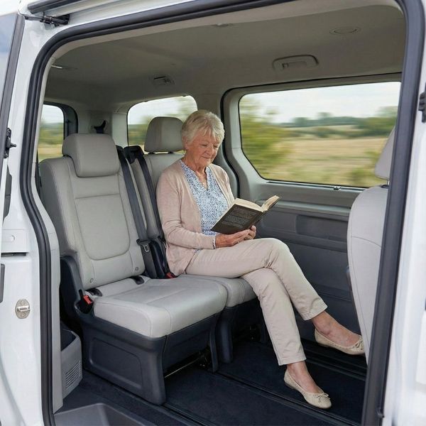 Benefits of Choosing Non-Emergency Medical Transportation for Appointments (4).jpg