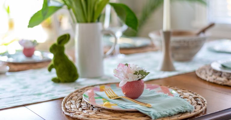 M26290 - Blitz - How To Prepare Your Home for Easter Gatherings Hero.jpg
