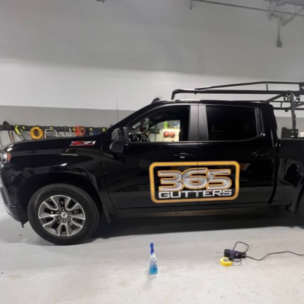 The Power of Commercial Vehicle Wraps - 3.jpg