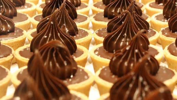 little chocolate desserts