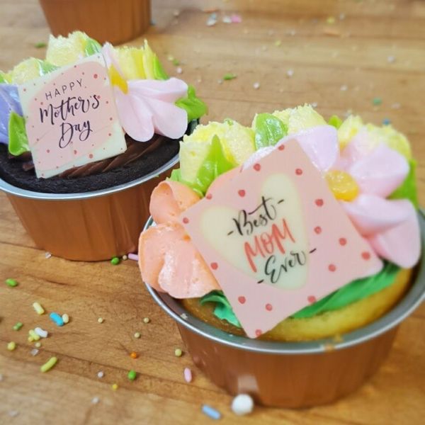 custom Mother's Day cupcakes