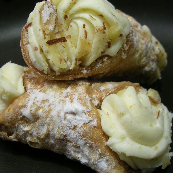 canoli - 2.jpg