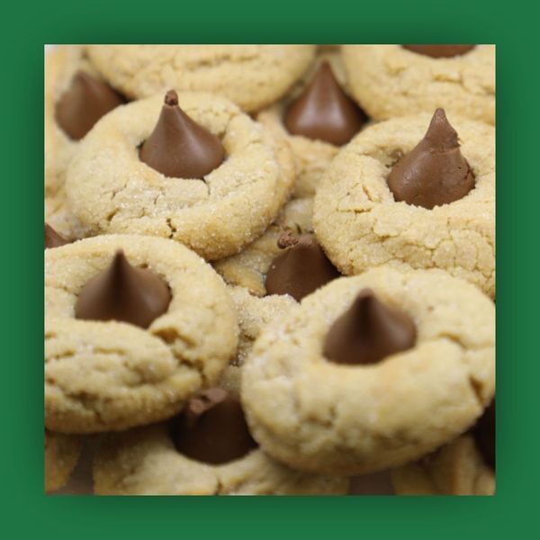 Customizable Italian Cookie Platters_ The Ultimate Holiday Gift 2.jpg