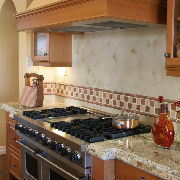 Kitchen Tile Backsplash