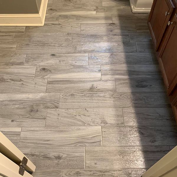 gray vinyl plank flooring