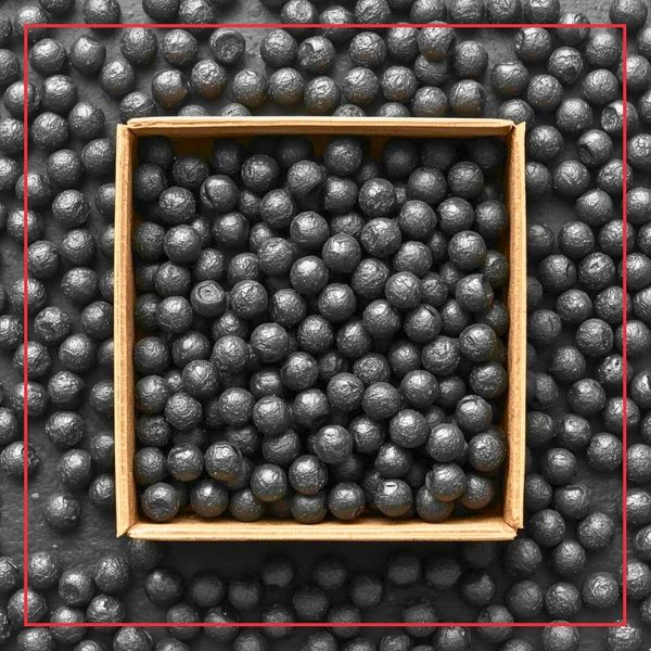 Black Powder Balls - 4.jpg