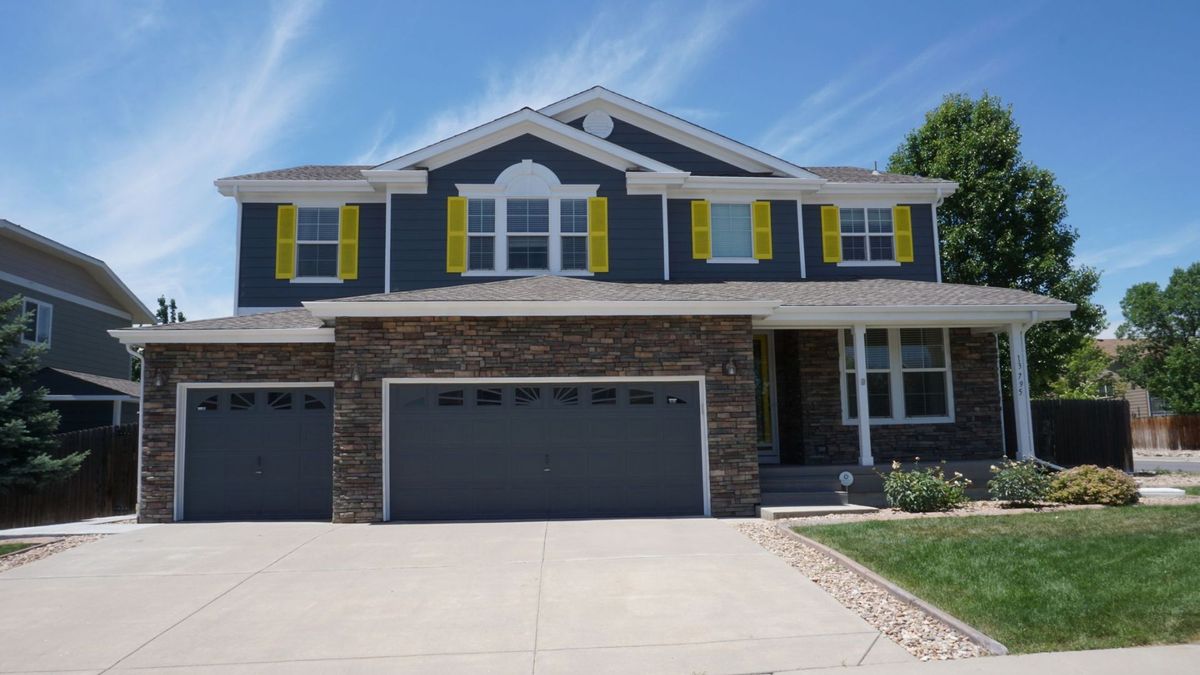 M32413 - PB Images HEROS.jpg