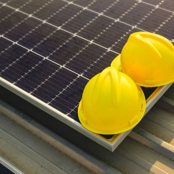 Roof installation. Roof installation.