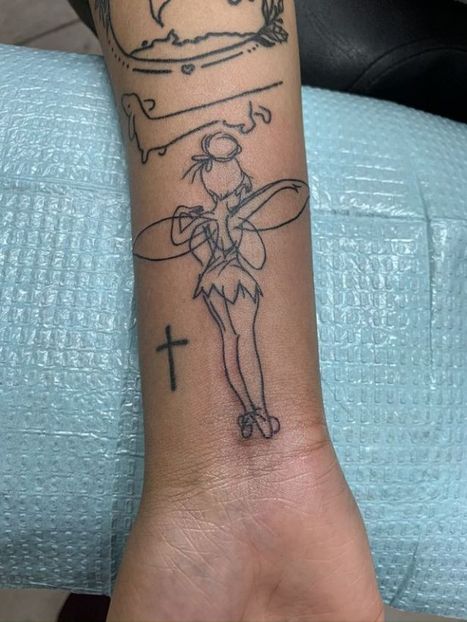 Tinkerbell Tattoo | Denise | Twisted Tattoo