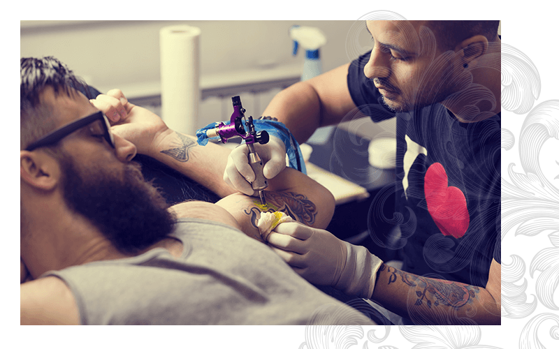 Top/bottom smokey wing eyeliner tattoo 🖤✨ Artist: Bodi Smudge proof  eyeliner ✔️ My clients morning make up routine just got 10... | Instagram