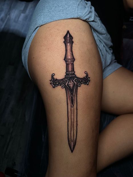 Miguel | Dagger.jpg
