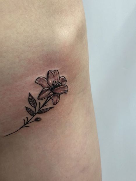 Flower Tattoo | Denise | Twisted Tattoo