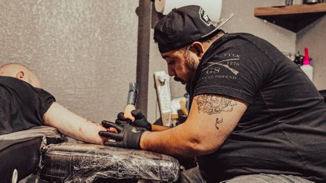 Blog - M37163 Twisted Tattoo - 4 Reasons Painless Tattoos are Gaining Popularity - FEATURE.jpg
