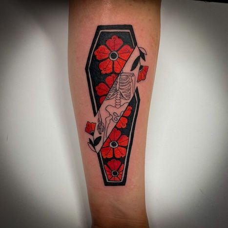 Coffin Tattoo | Denise | Twisted Tattoo