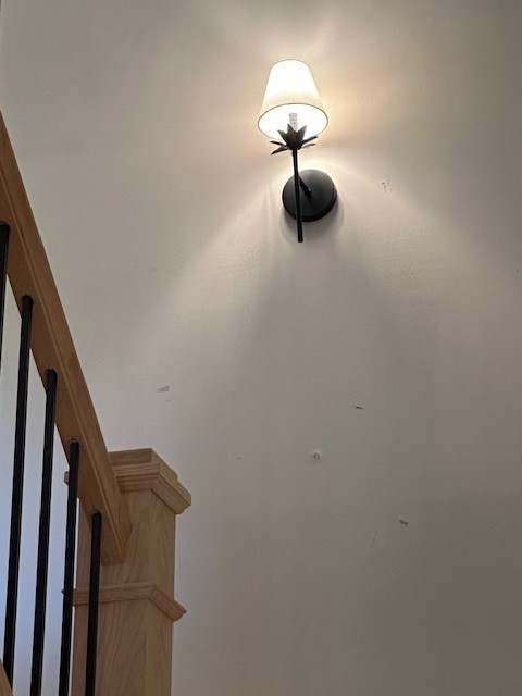 Southwyck Lot 34 Crossroads Stair Sconce.jpg