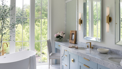 lighting in bathroom