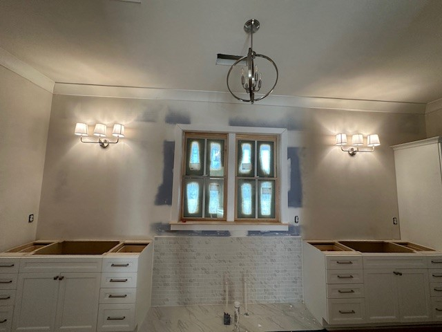 Southwyck Lot 34 Crossroads Master Bath.jpg