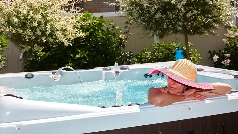 Choosing the right size hot tub for your lifestyle Hero.jpg