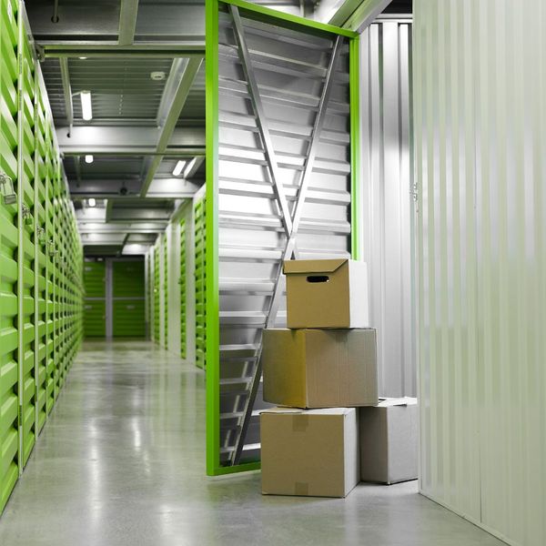 M17233-StorageFacilityHomeStorage-4.jpg